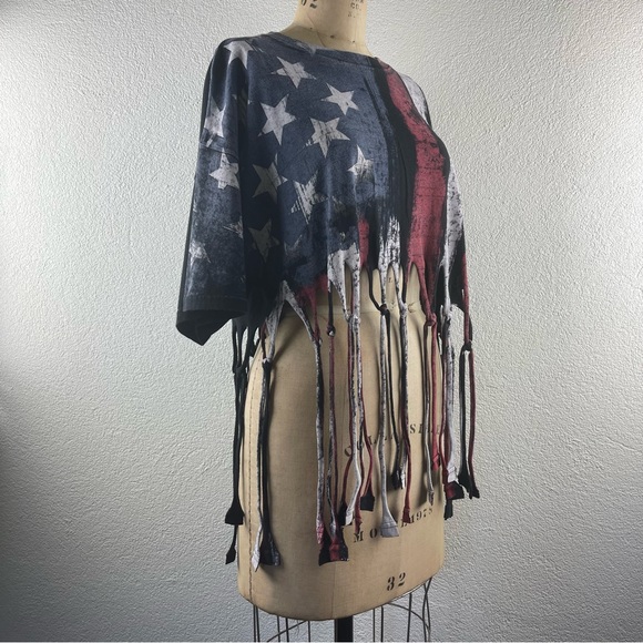 ODM l XL Black Flag Stars Stripes Knotted Fringe Festival Boho Crop Top T-Shirt - Picture 10 of 14